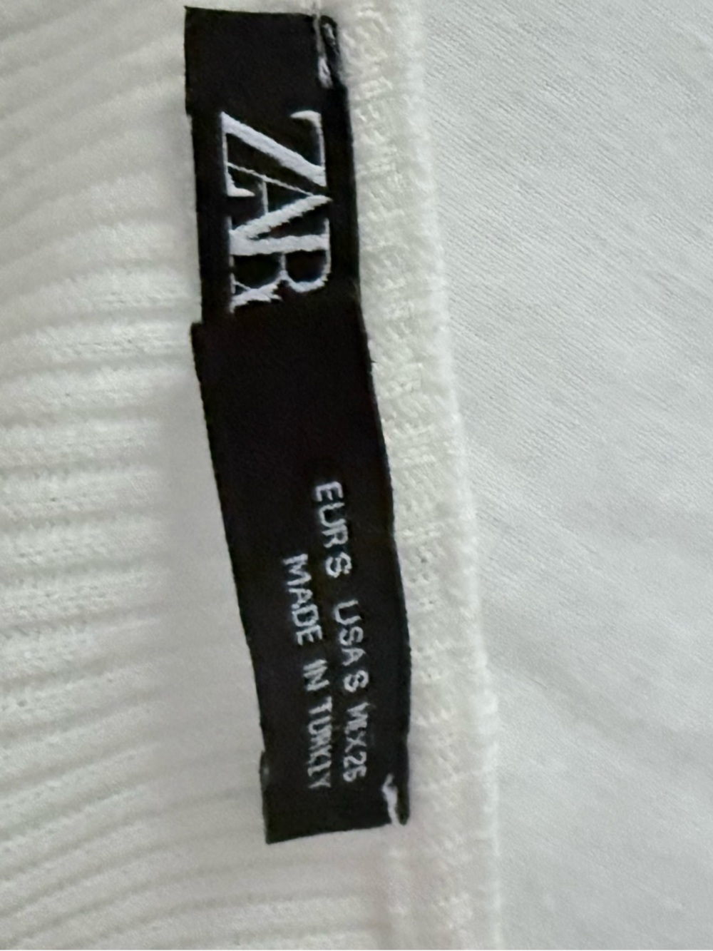 Zara White Ribbed Button-Down Top - Picture 2 of 2